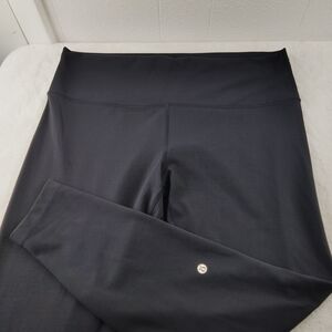 Lululemon Wunder Train High Rise 28" Sz 18 Black